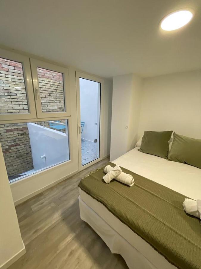 Merkat Center Alicante Buitenkant foto